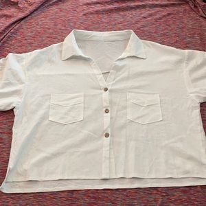 SHEIN cropped linen pocket button up